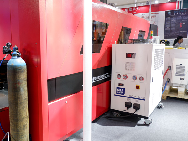 ������������߹ر�ʽ�����������и����ˮ������Ч����